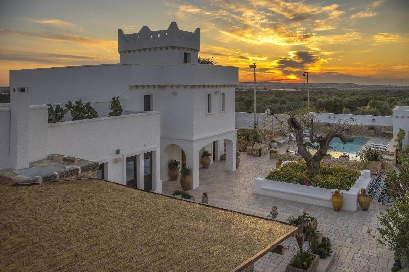 אוג'נטו Masseria Le Mandorle מראה חיצוני תמונה